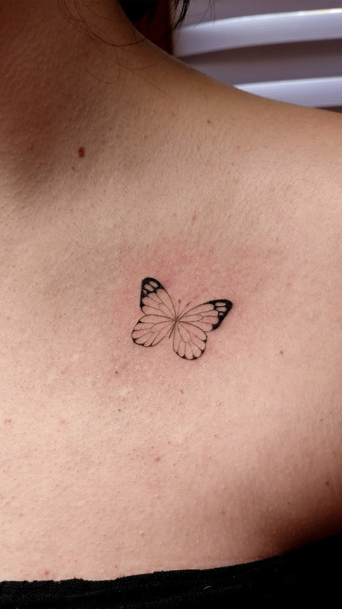 tattoo papillon ligne fine trait fin annecy